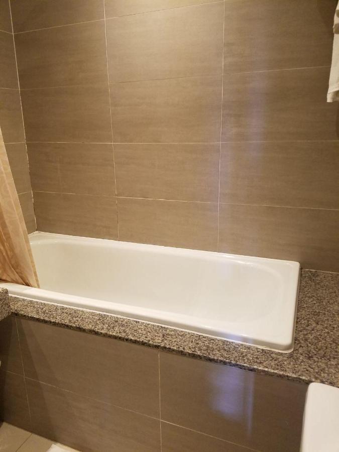 Fuji Landmark 3 Aparthotel Ho Chi Minh City Bagian luar foto